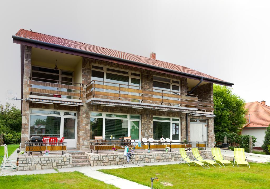 Boathouse Balatonlelle With Sauna Oda fotoğraf